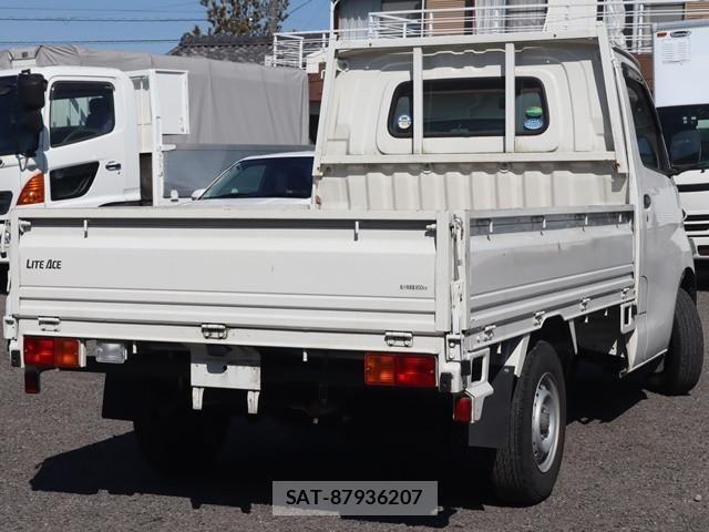 Toyota LITEACE TRUCK 2020-03 3714708-1