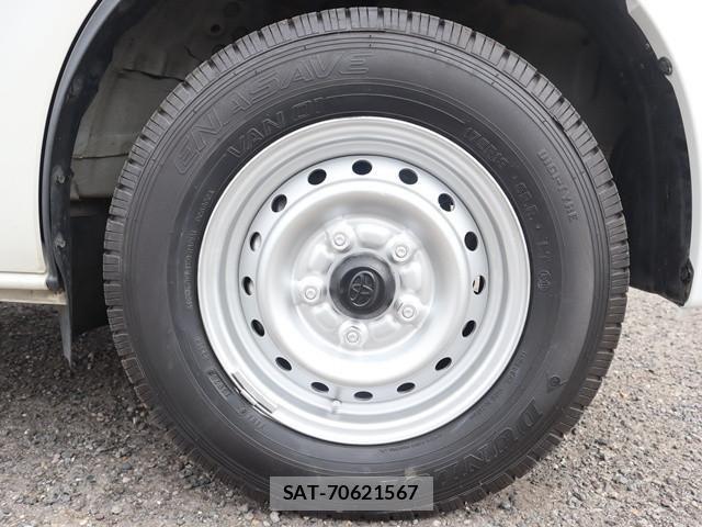 Toyota LITEACE TRUCK 2019-03 5871310-19