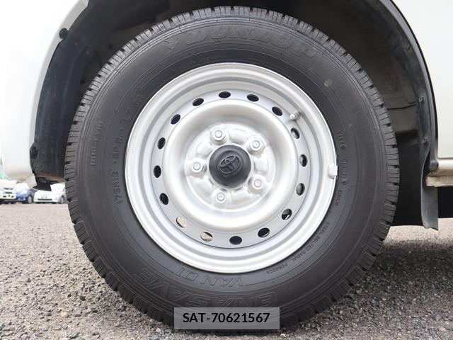 Toyota LITEACE TRUCK 2019-03 5871310-22