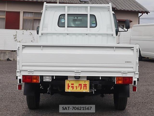 Toyota LITEACE TRUCK 2019-03 5871310-5