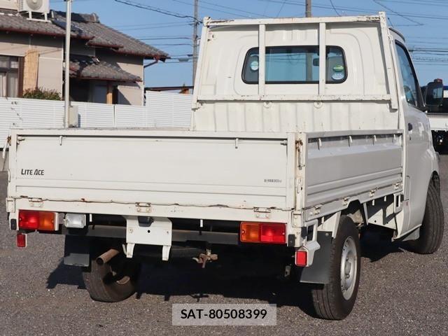 Toyota LITEACE TRUCK 2019-03 5871295-2