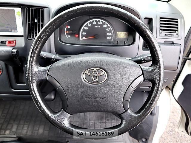 Toyota LITEACE TRUCK 2015-07 7501361-3