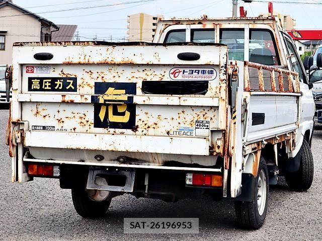 Toyota LITEACE TRUCK 2005-03 7501362-2