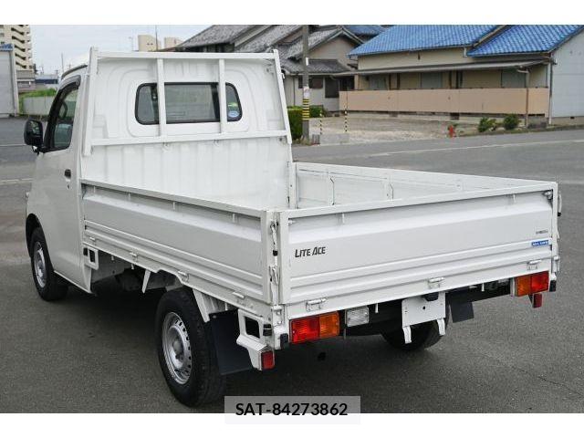 Toyota LITEACE TRUCK 2018-07 7501363-2