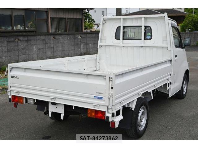 Toyota LITEACE TRUCK 2018-07 7501363-3