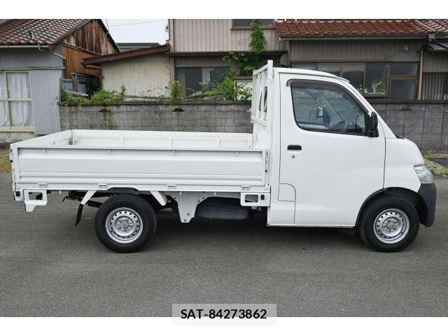 Toyota LITEACE TRUCK 2018-07 7501363-4