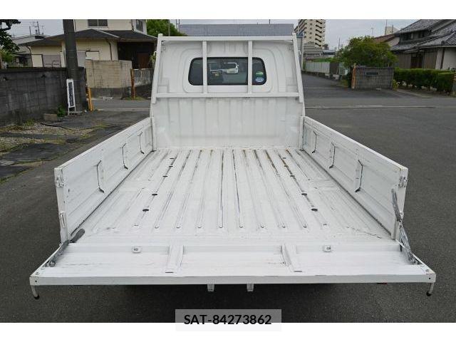 Toyota LITEACE TRUCK 2018-07 7501363-8