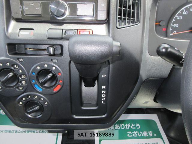 Toyota LITEACE TRUCK 2017-02 7786686-15