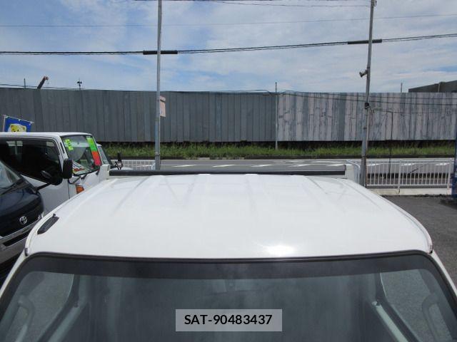 Toyota LITEACE TRUCK 2019-05 8100236-9