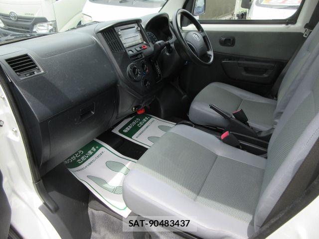 Toyota LITEACE TRUCK 2019-05 8100236-11