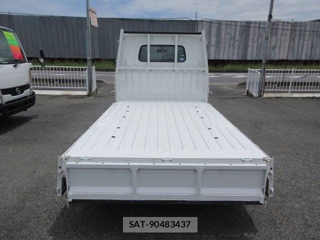 Toyota LITEACE TRUCK 2019-05 8100236-18