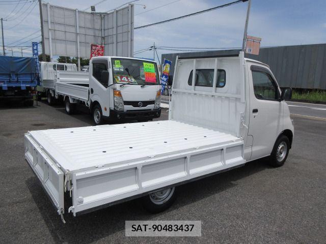Toyota LITEACE TRUCK 2019-05 8100236-19