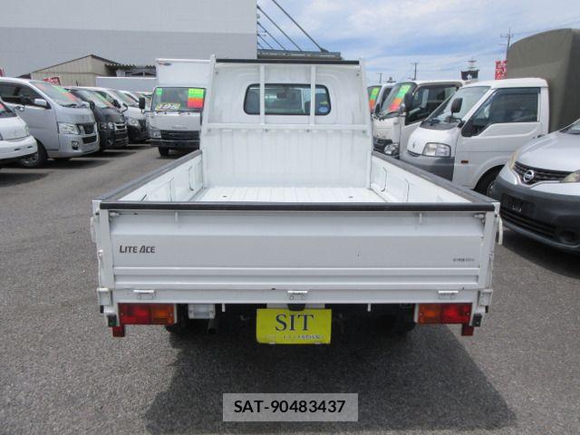 Toyota LITEACE TRUCK 2019-05 8100236-2