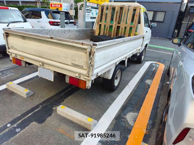 Toyota LITEACE TRUCK 2006-07 8158719-3