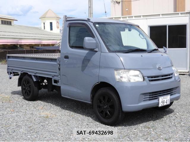 Toyota LITEACE TRUCK 2018-05 8457841-0