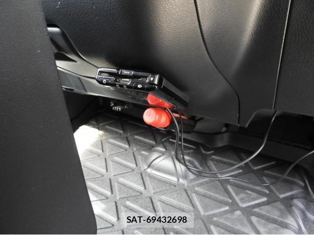 Toyota LITEACE TRUCK 2018-05 8457841-22