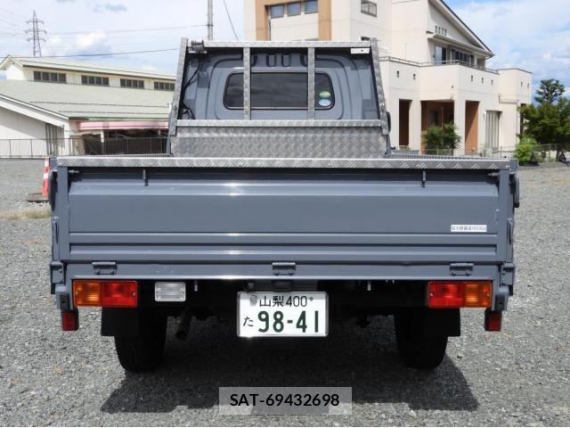Toyota LITEACE TRUCK 2018-05 8457841-4