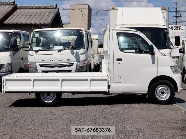 Toyota LITEACE TRUCK 2010-09 8525616-9