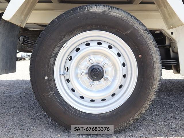 Toyota LITEACE TRUCK 2010-09 8525616-27