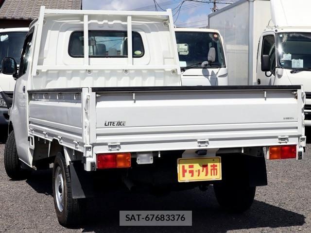 Toyota LITEACE TRUCK 2010-09 8525616-6