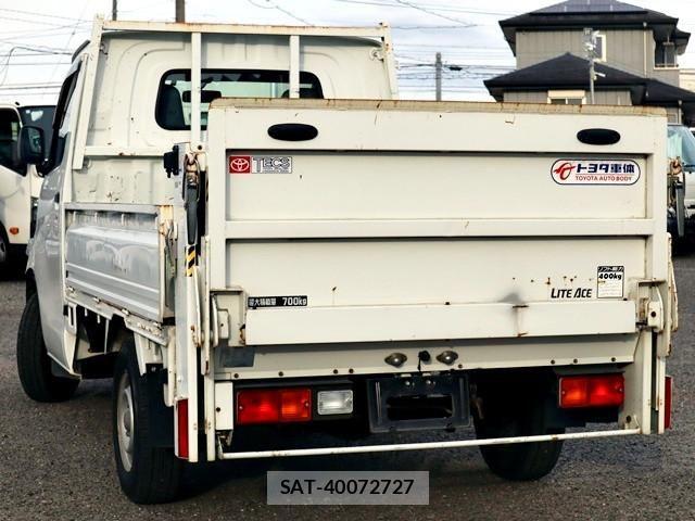 Toyota LITEACE TRUCK 2015-11 8660035-1