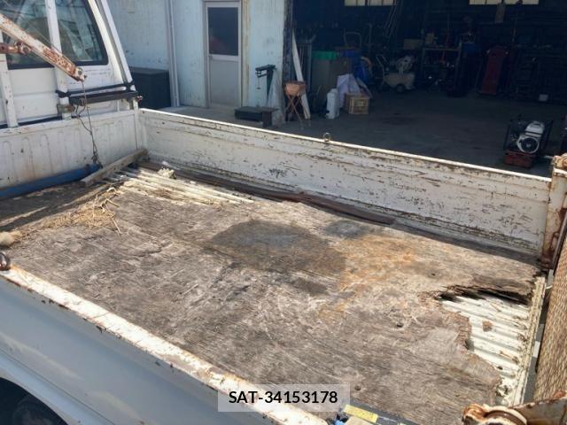 Toyota LITEACE TRUCK 2004-04 8880595-10