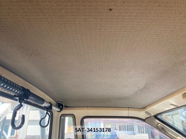 Toyota LITEACE TRUCK 2004-04 8880595-18