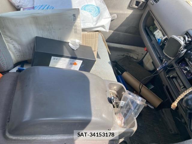 Toyota LITEACE TRUCK 2004-04 8880595-22