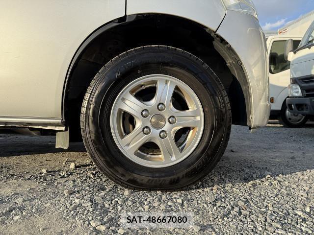 Toyota LITEACE TRUCK 2012-04 2316754-9
