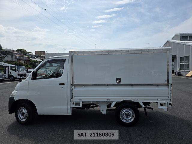 Toyota LITEACE TRUCK 2018-12 7328153-4