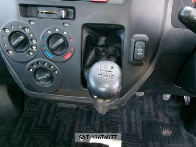 Toyota LITEACE TRUCK 2014-09 7725255-8