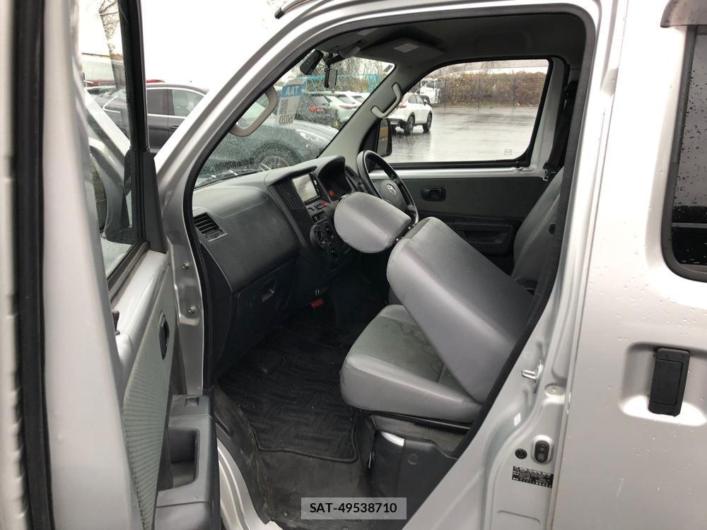 Toyota LITEACE VAN 2020 5852434-10