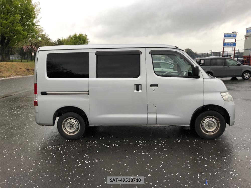 Toyota LITEACE VAN 2020 5852434-5