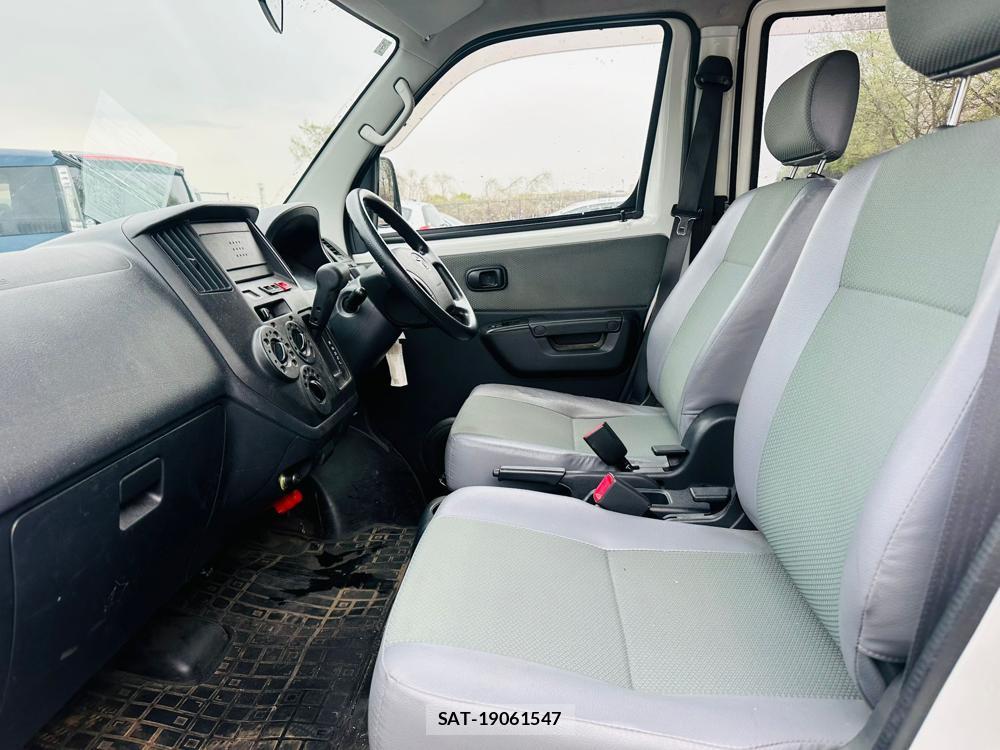 Toyota LITEACE VAN 2020 5852435-10