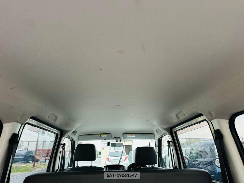 Toyota LITEACE VAN 2020 5852435-24