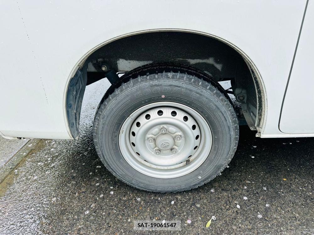 Toyota LITEACE VAN 2020 5852435-29