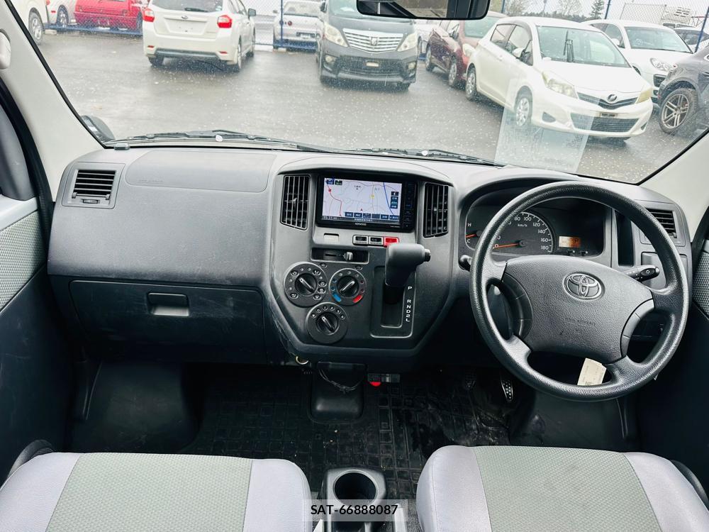 Toyota LITEACE VAN 2020 5852436-12