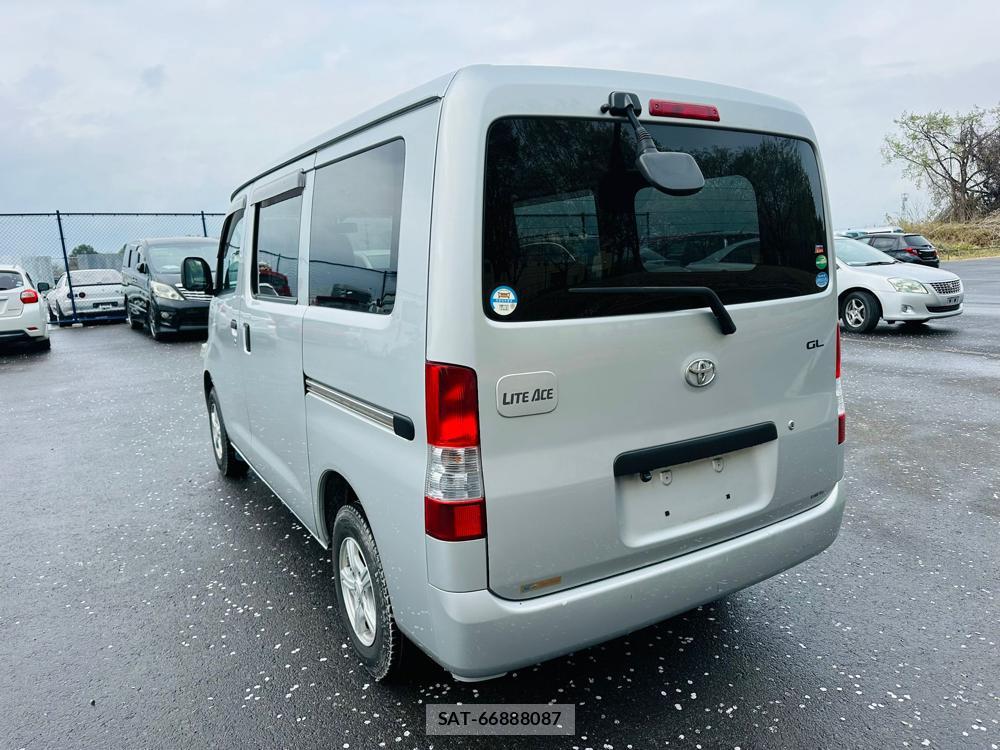 Toyota LITEACE VAN 2020 5852436-2