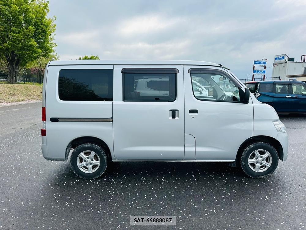 Toyota LITEACE VAN 2020 5852436-5