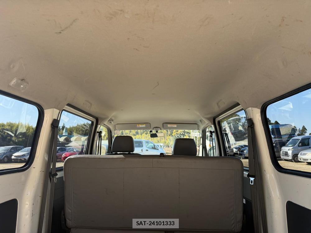 Toyota LITEACE VAN 2020 4625107-16