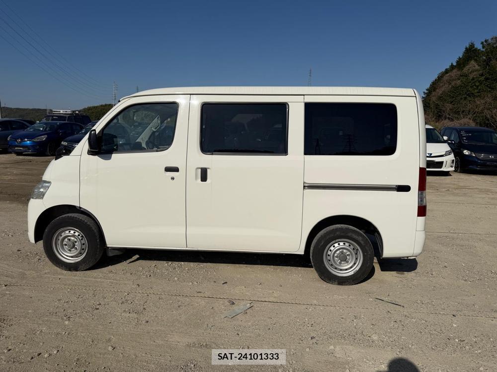 Toyota LITEACE VAN 2020 4625107-1