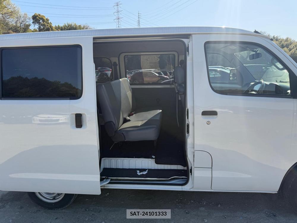Toyota LITEACE VAN 2020 4625107-7