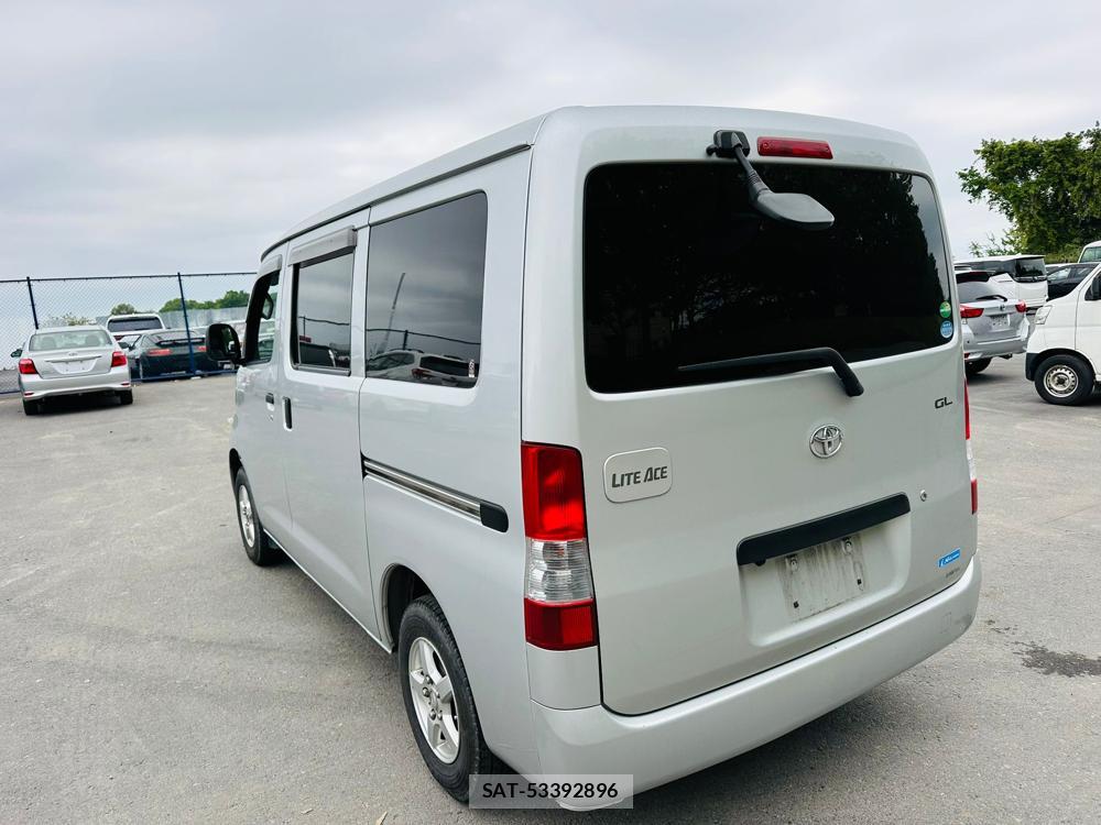 Toyota LITEACE VAN 2020 6571092-2