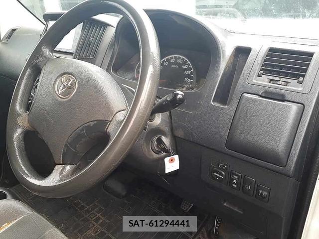 Toyota LITEACE VAN 2020 6935490-10