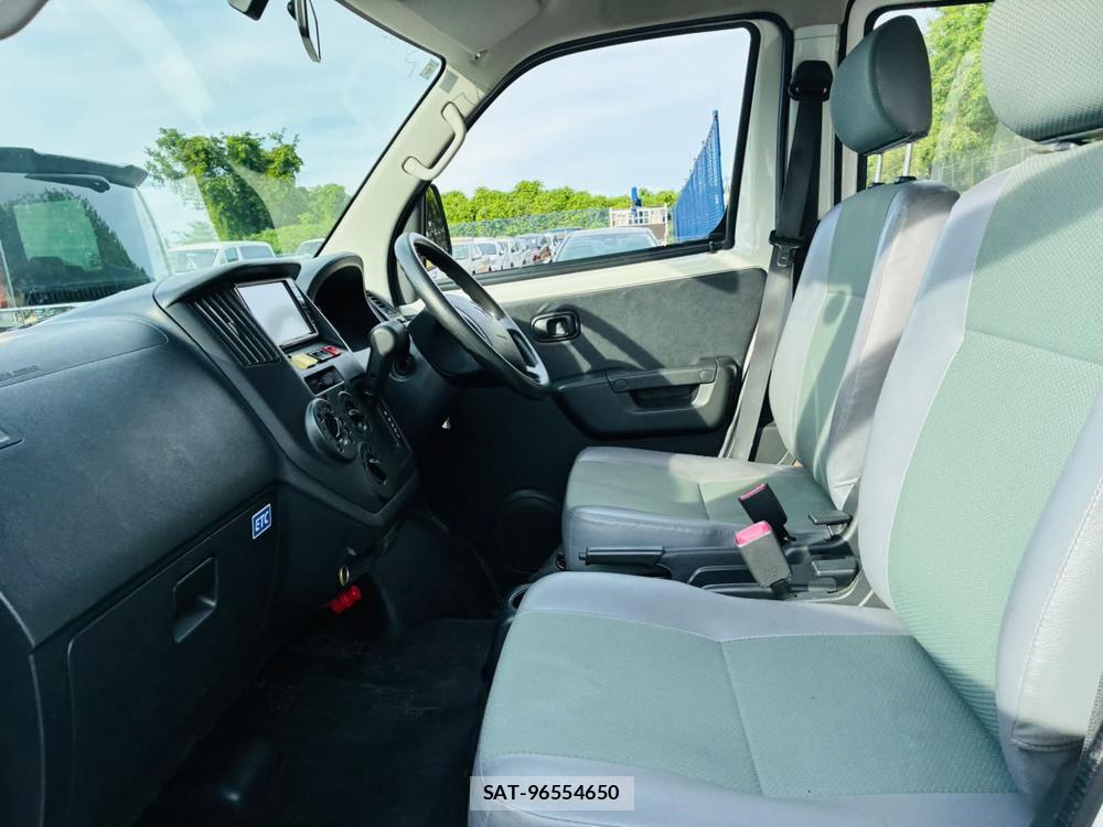 Toyota LITEACE VAN 2020-04 7471397-10