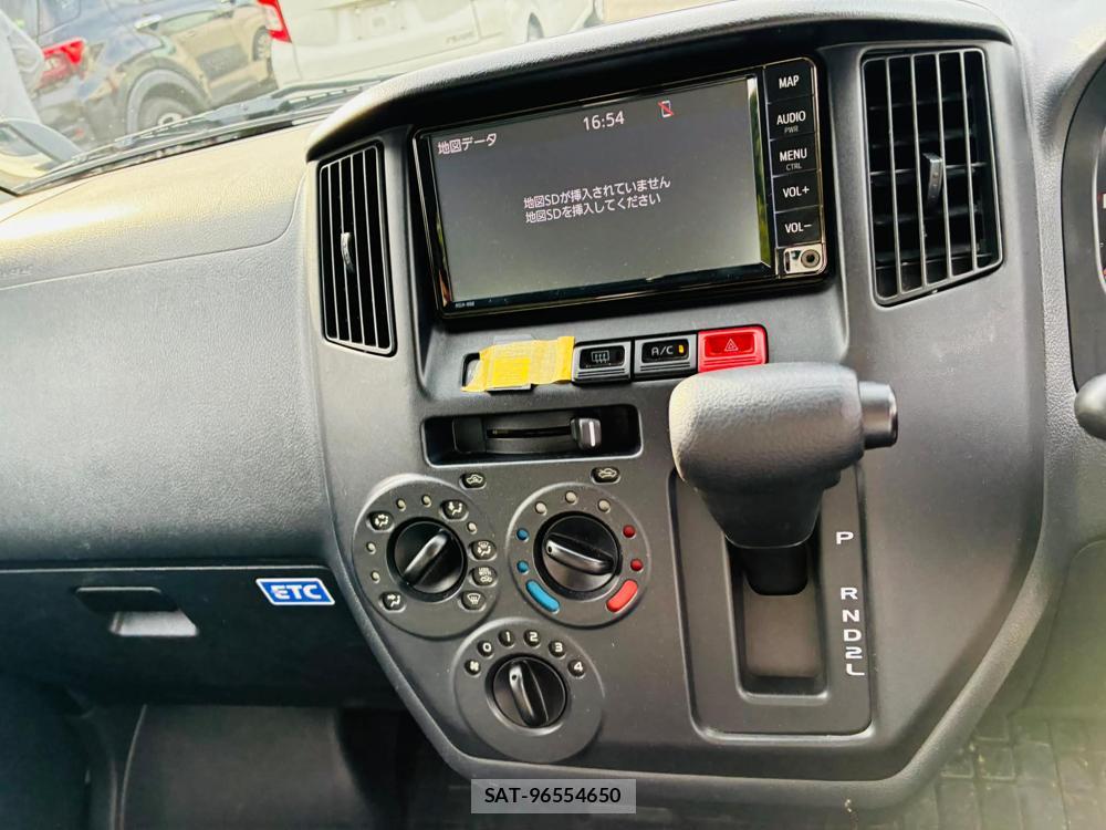 Toyota LITEACE VAN 2020-04 7471397-19