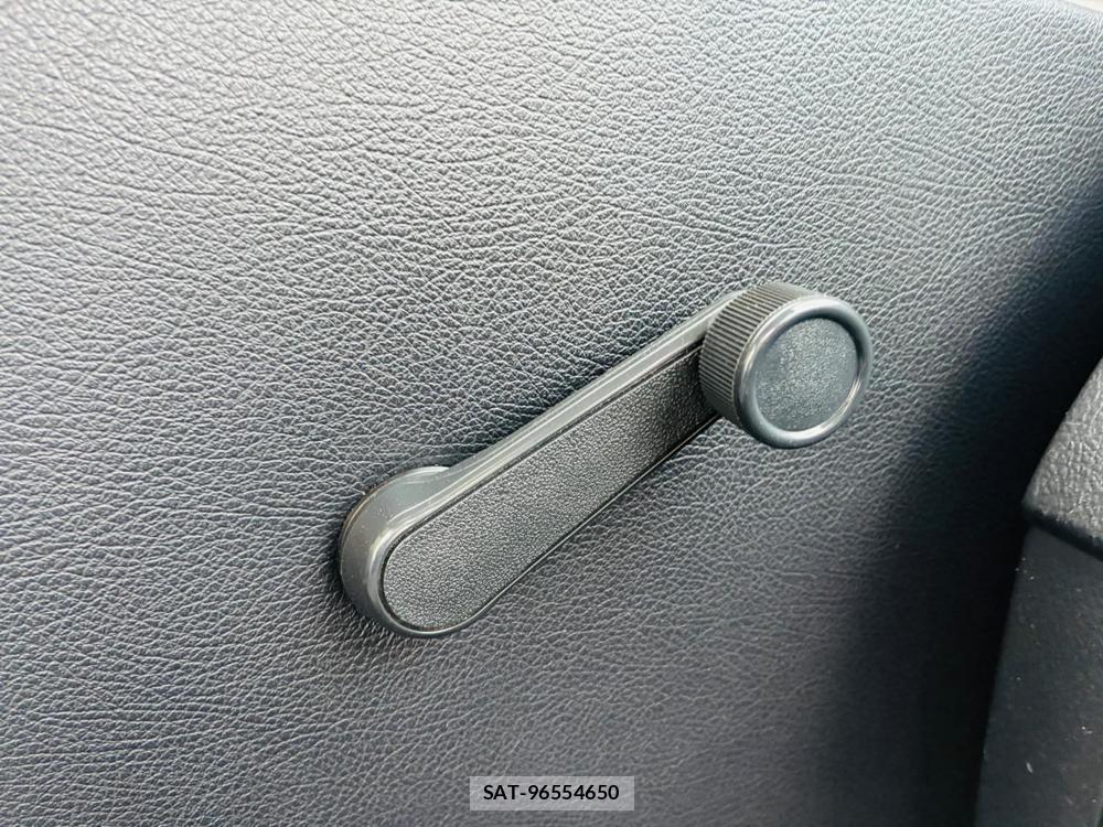 Toyota LITEACE VAN 2020-04 7471397-23