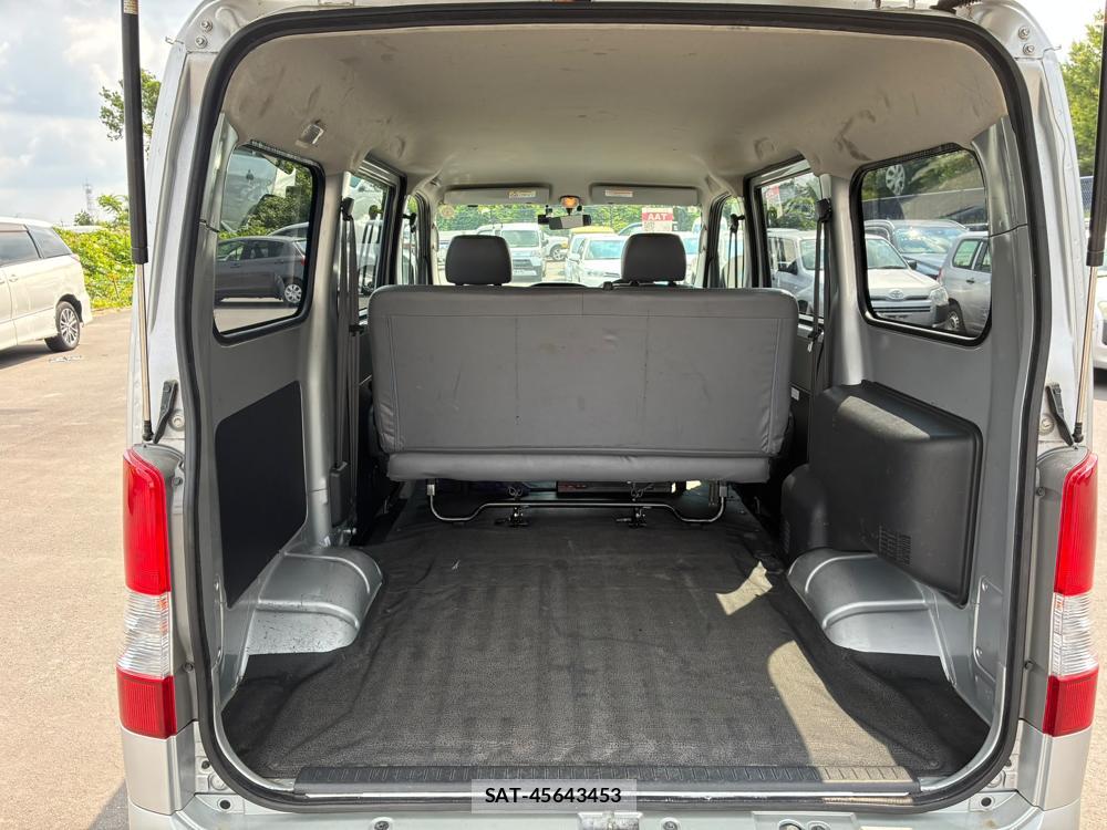 Toyota LITEACE VAN 2020 7242608-24