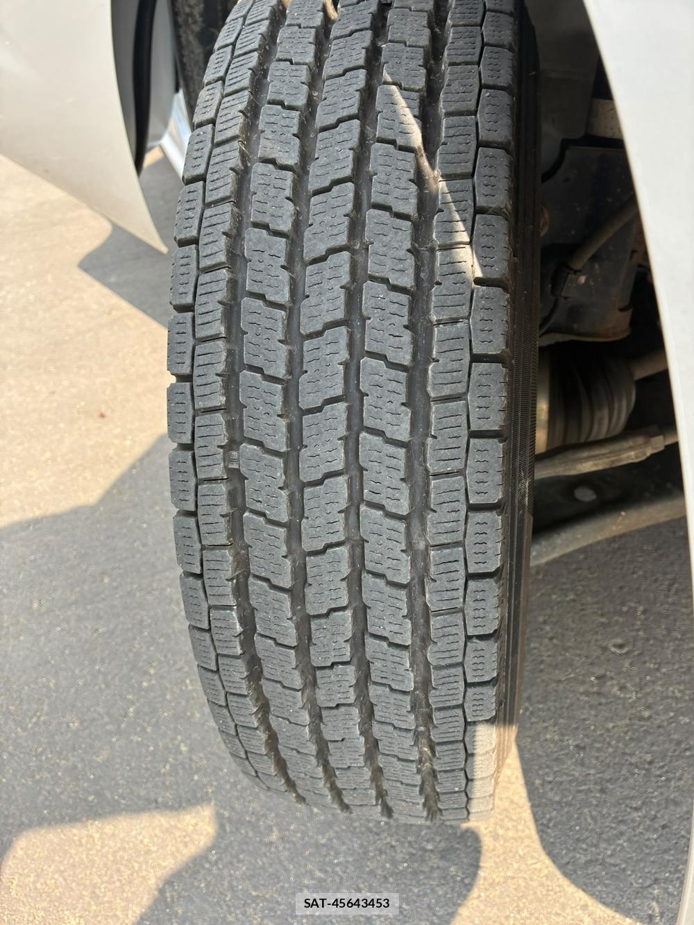 Toyota LITEACE VAN 2020 7242608-26