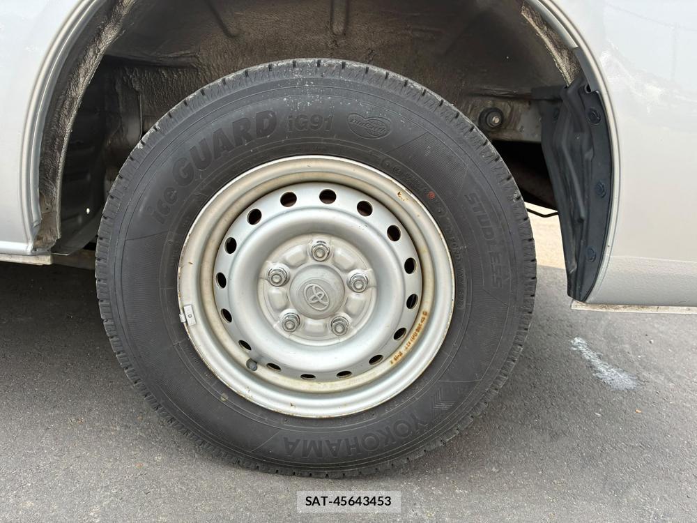Toyota LITEACE VAN 2020 7242608-30